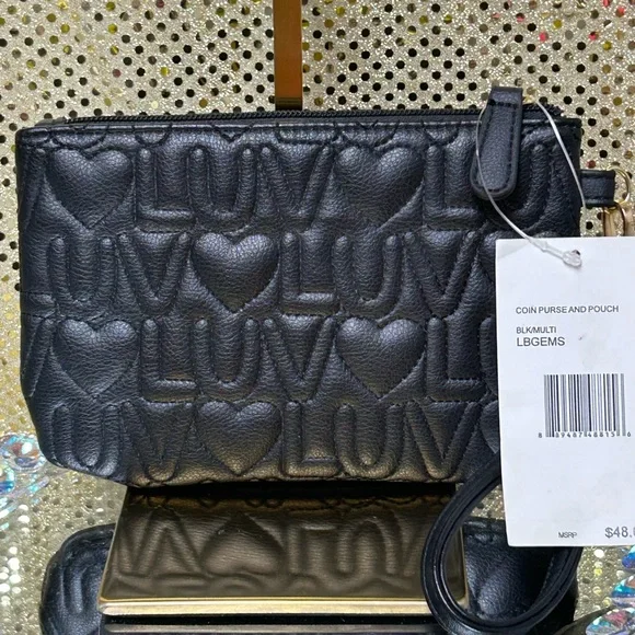 Betsey Johnson Black Quilted 'Luv' Wristlet Clutch Approx. 8 x 5 - Picture 3 of 12